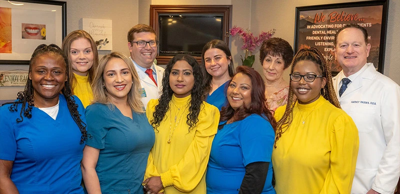 a group photo of the doctors and staff at Passes Dental Care 